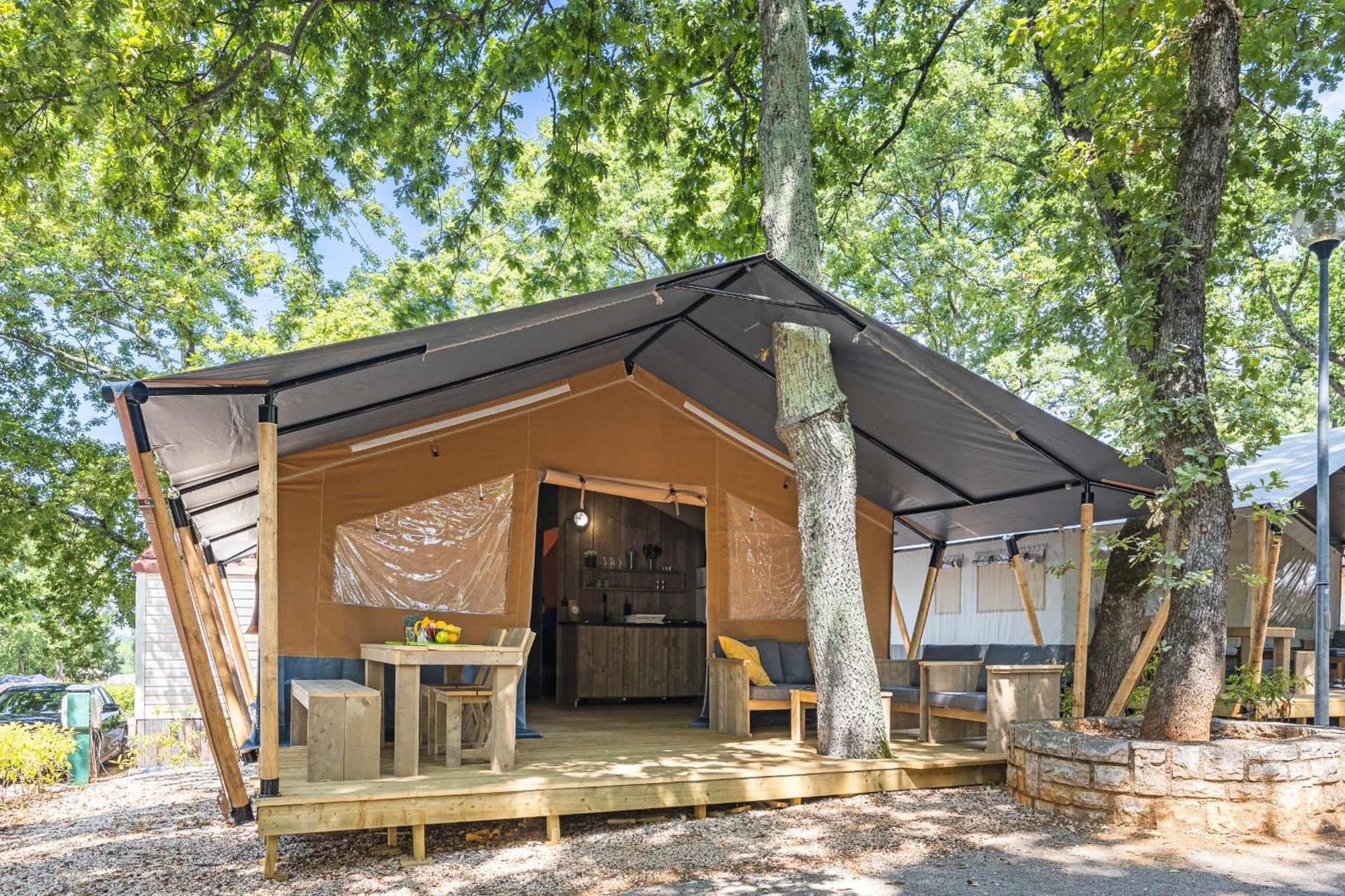 Easyatent Safari Tent Aminess Maravea Campo de lujo