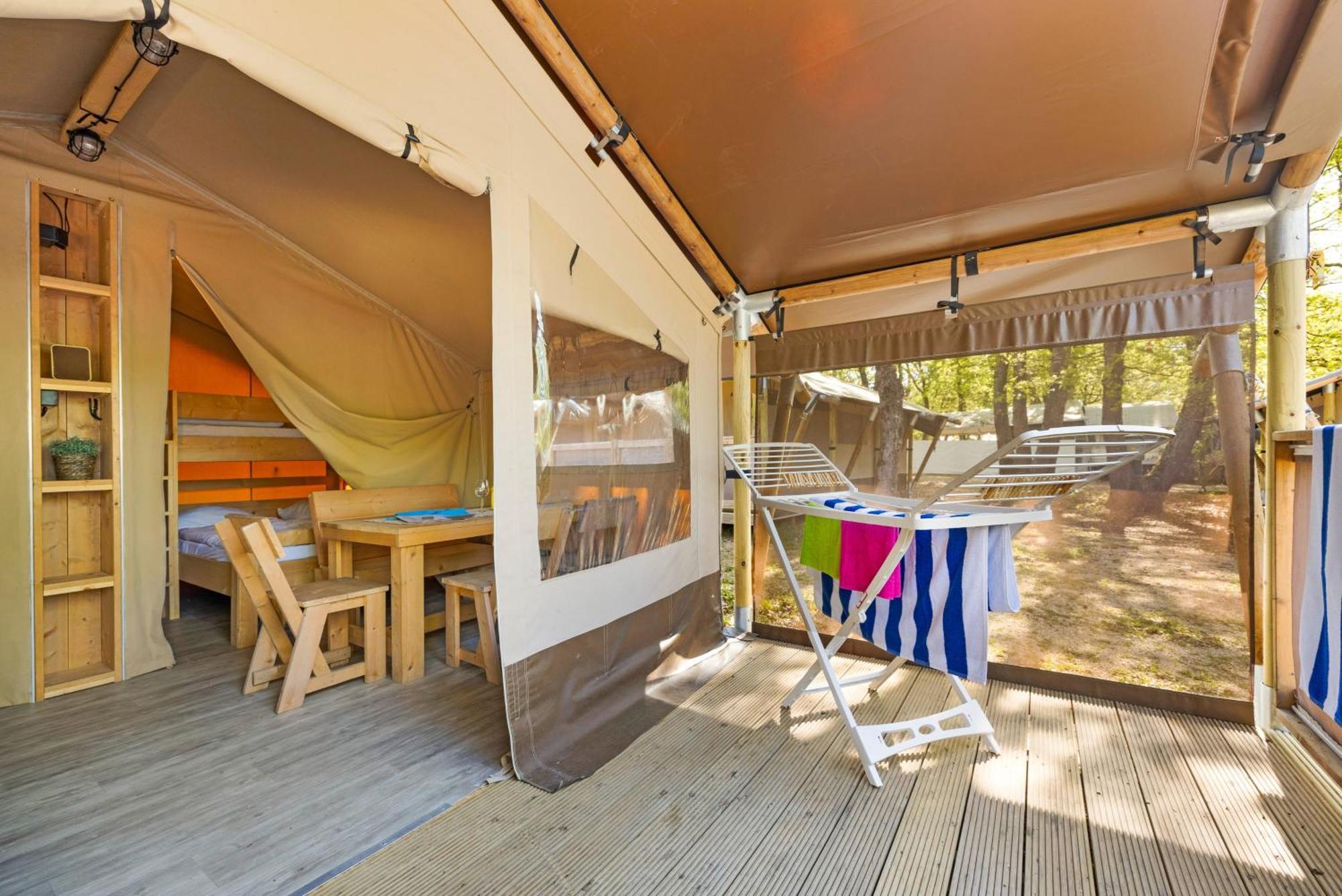 Easyatent Safari Tent Aminess Maravea Campo de lujo
