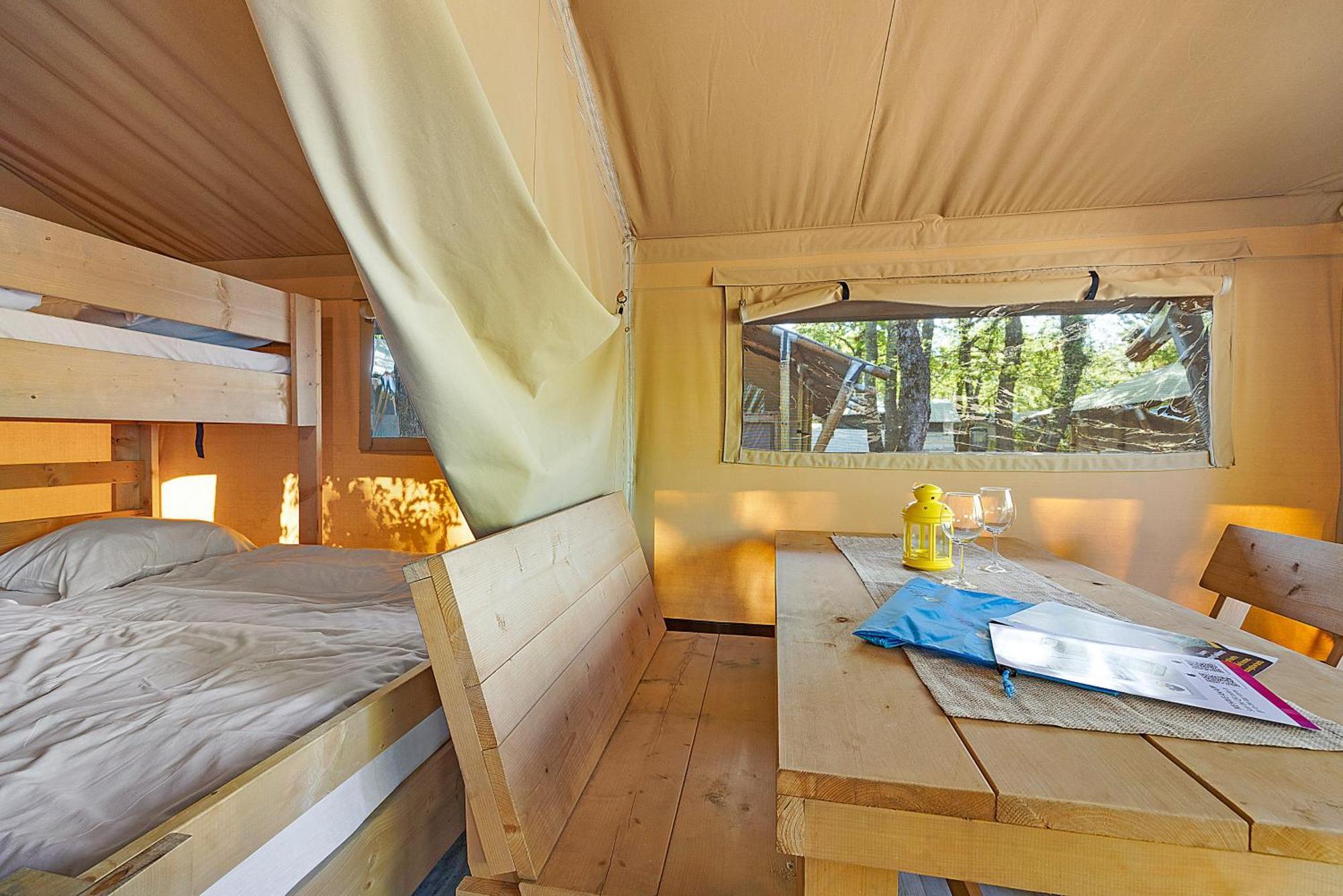 Easyatent Safari Tent Aminess Maravea Campo de lujo *