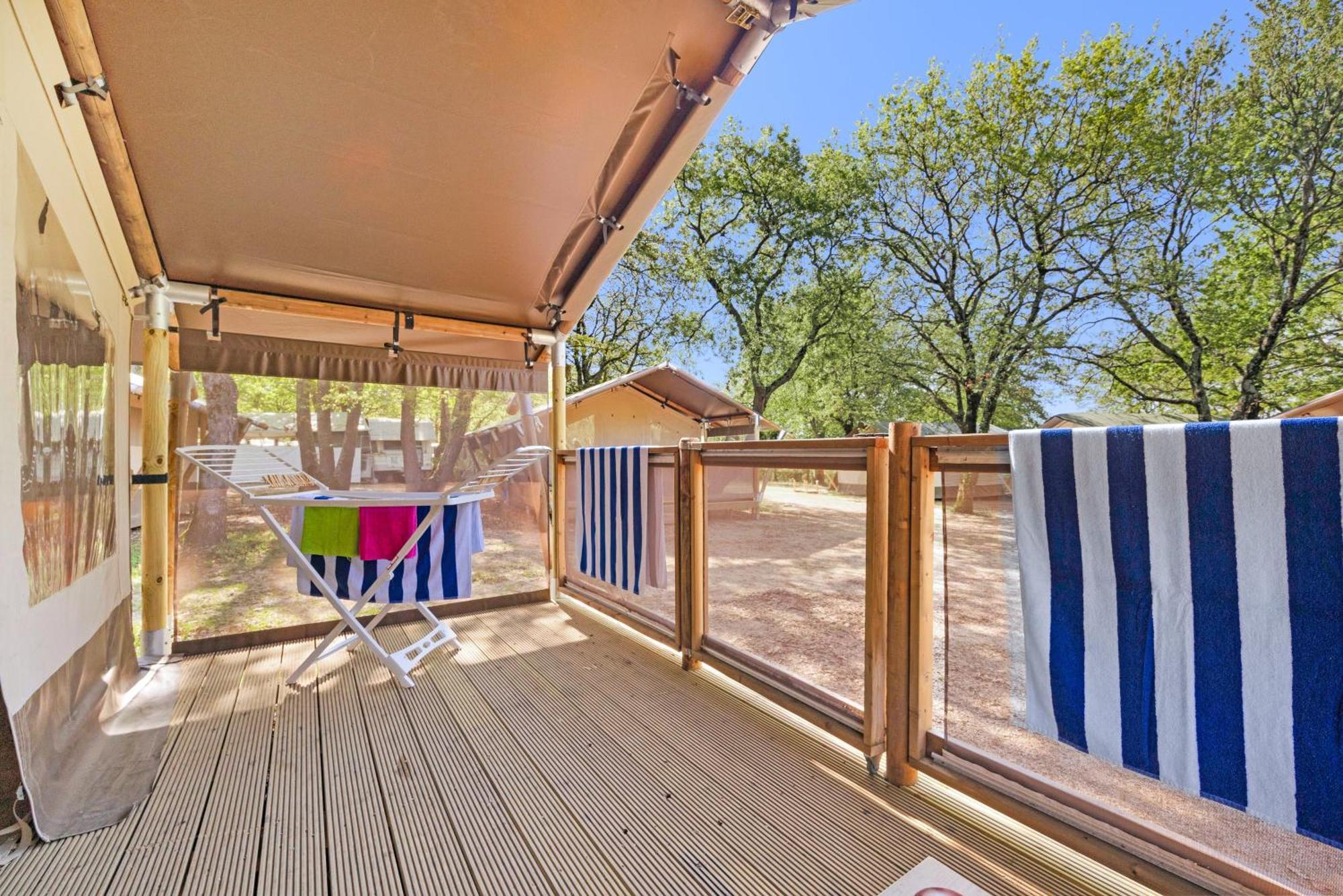 Campo de lujo Easyatent Safari Tent Aminess Maravea Novigrad Istria